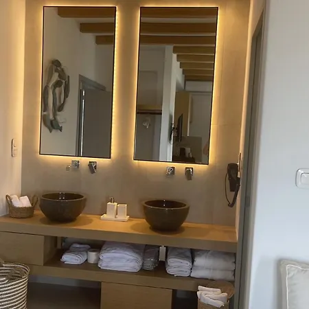 Sohoros Luxury 4*