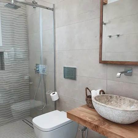 Sohoros Luxury 아파트호텔 4*