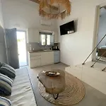 Sohoros Luxury 公寓式酒店 4*