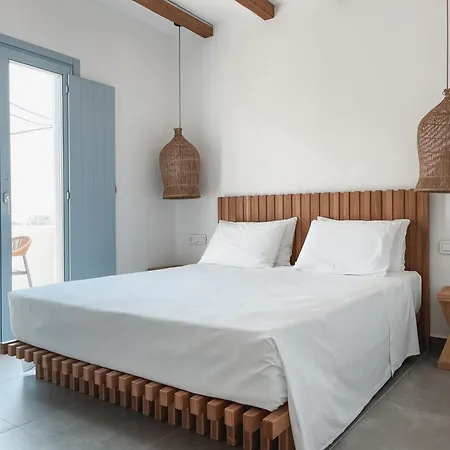 Sohoros Luxury Schoinoussa