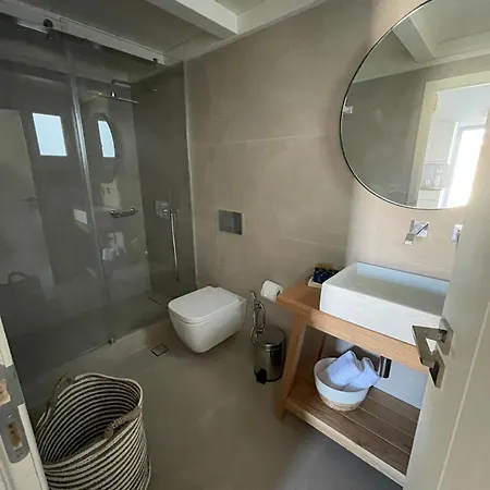 Sohoros Luxury Schoinoussa