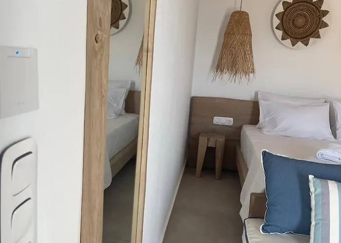 Sohoros Luxury 4* Schoinoussa